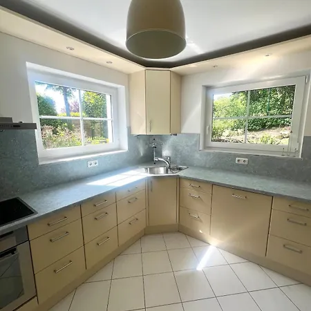 Moderne & Gemuetliche Mit Terasse In Nieder-olm
