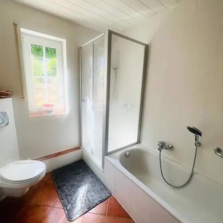 Moderne & Gemuetliche Mit Terasse In Nieder-olm *